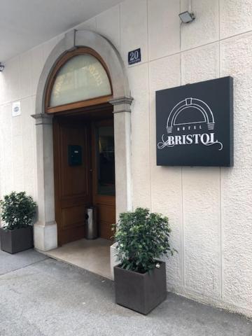 Hotel Bristol Trieste Dış mekan fotoğraf