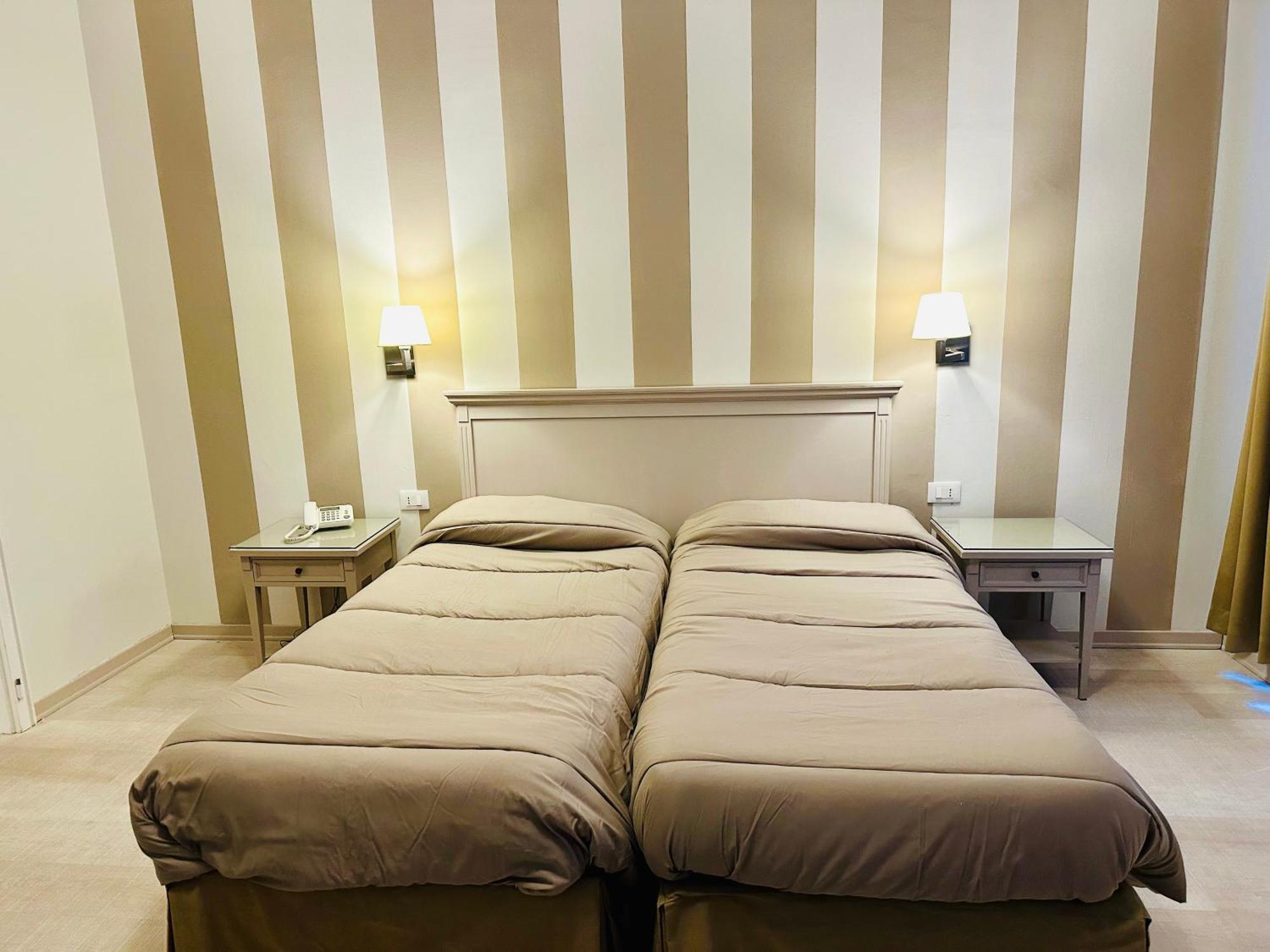 Hotel Bristol Trieste Dış mekan fotoğraf