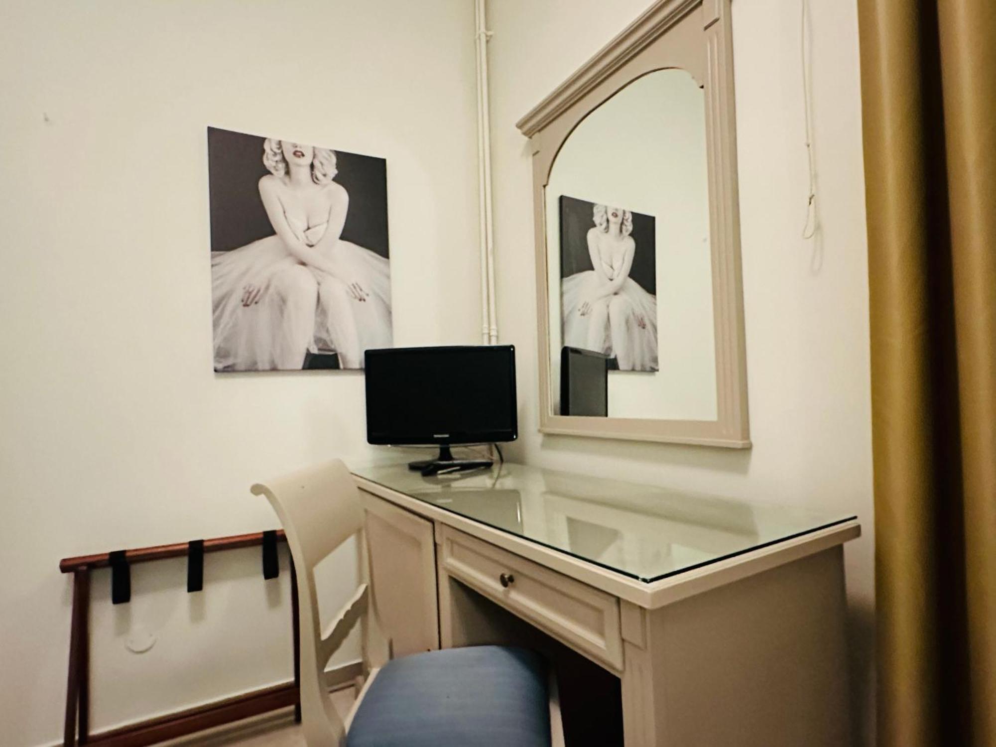 Hotel Bristol Trieste Dış mekan fotoğraf